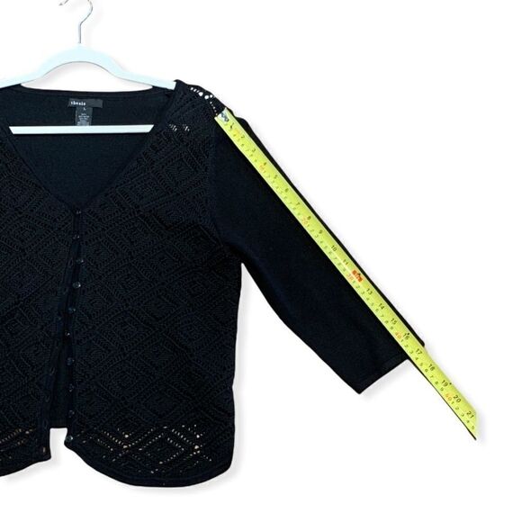 Thesis Crochet Sweater - Picture 5 of 7